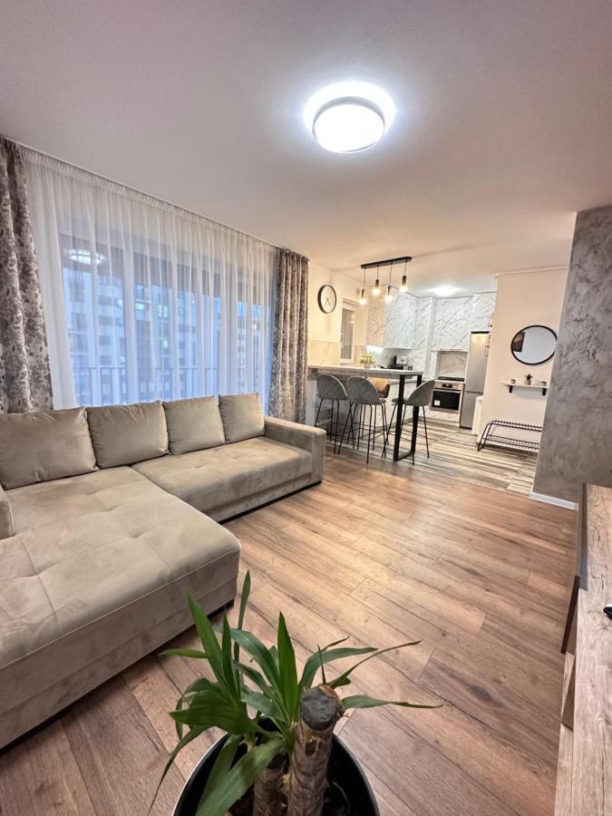 Deluxe Cozy Apartments - Coresi Mall #Brasov Exterior photo