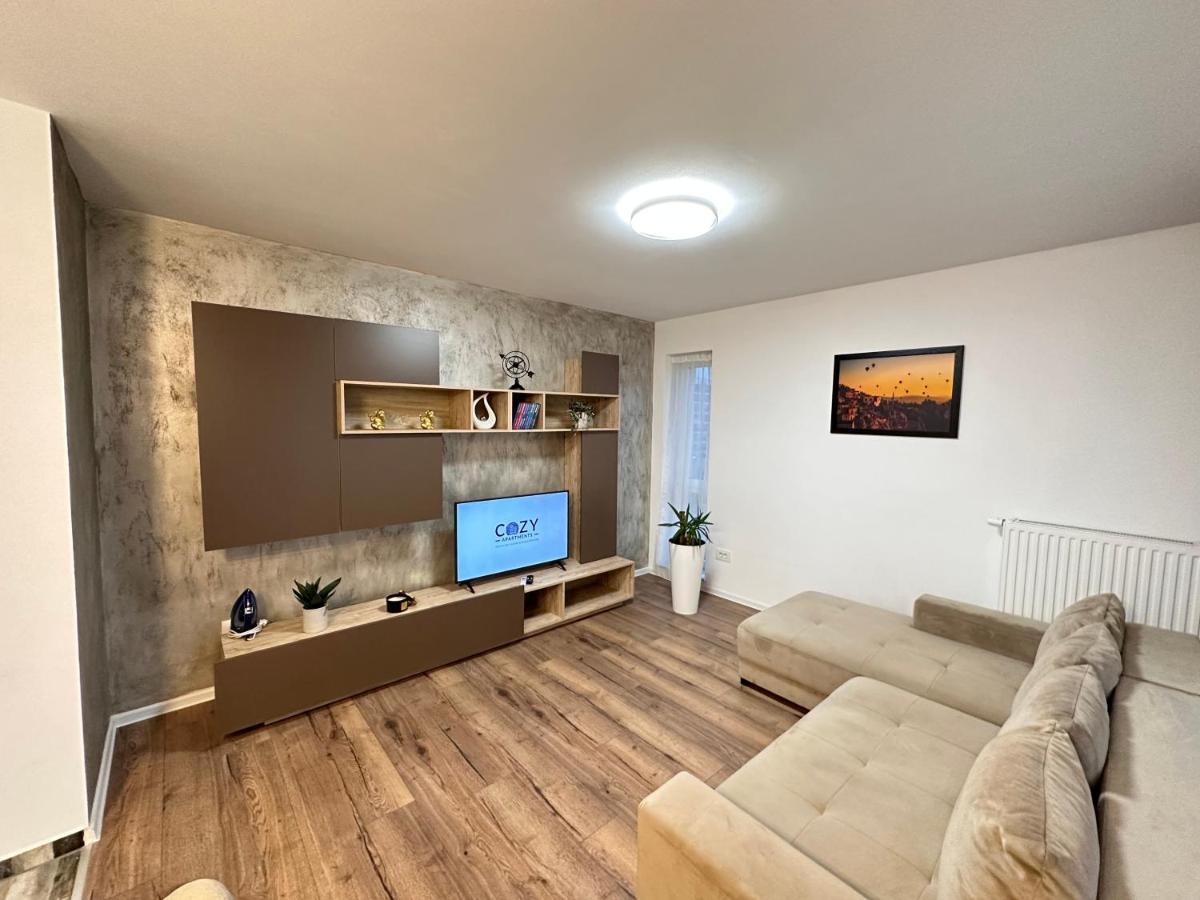 Deluxe Cozy Apartments - Coresi Mall #Brasov Exterior photo